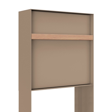 Boîte aux lettres sur pieds Oxford en beige avec poignée en bois